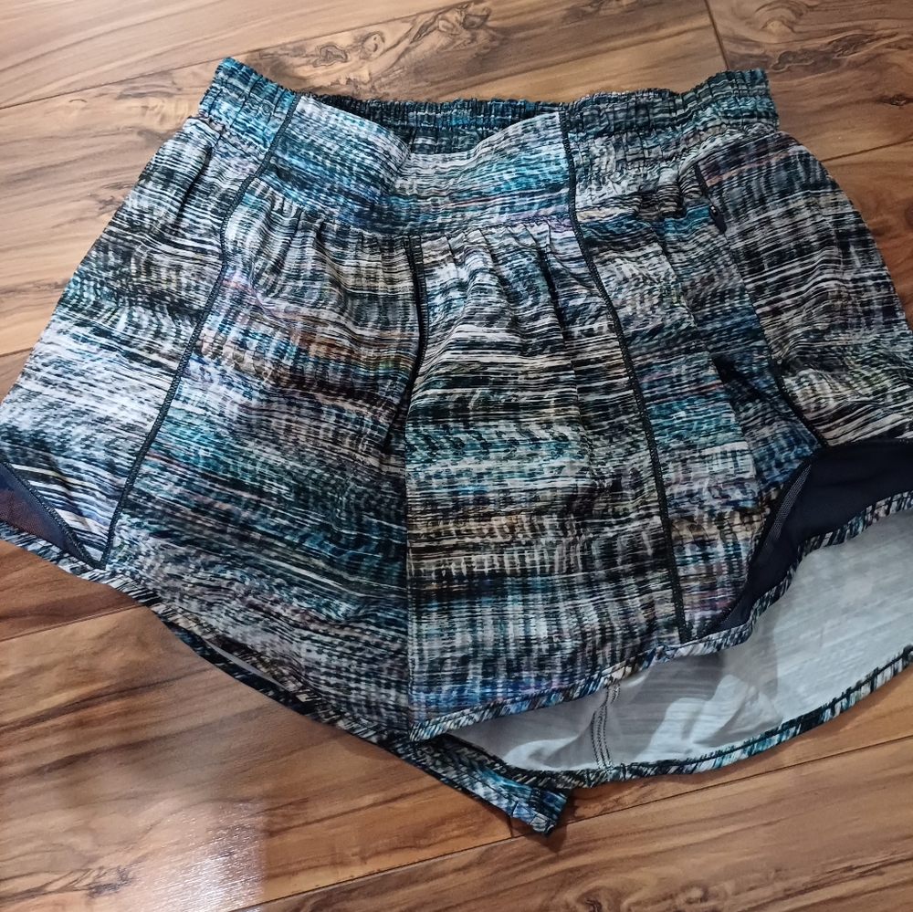 Lululemon Hotty Hot Shorts